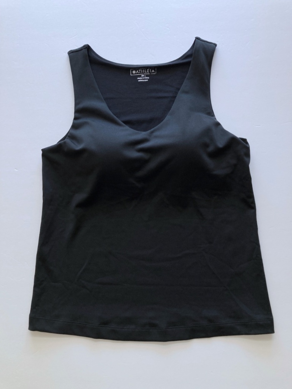 Athleta Black Bra Tank Size S Underwire 34A V Neck Inside Back Hook Closure